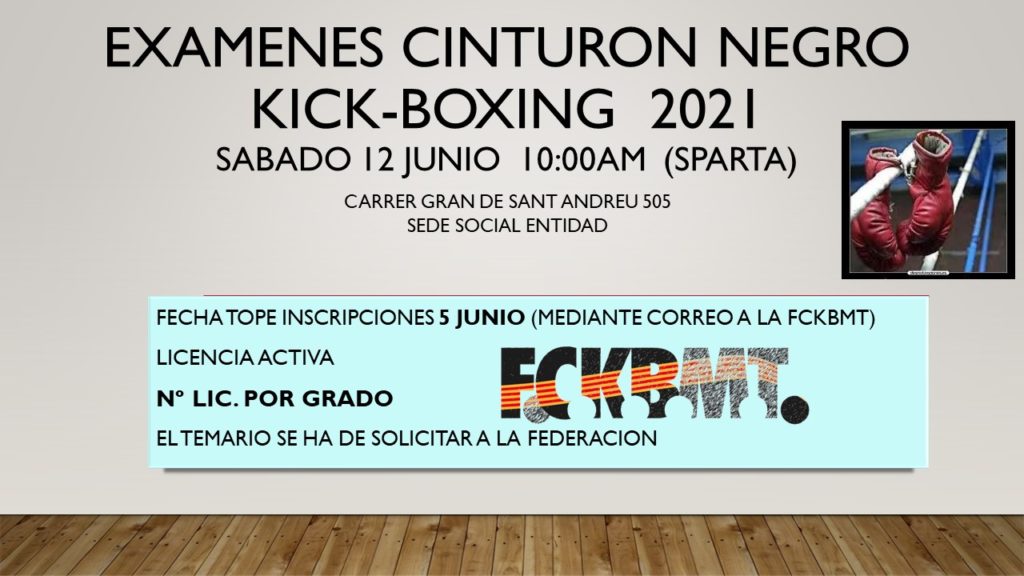 Pared con datos de la celebración de los exámenes de Cinturón Negro de kick Boxing